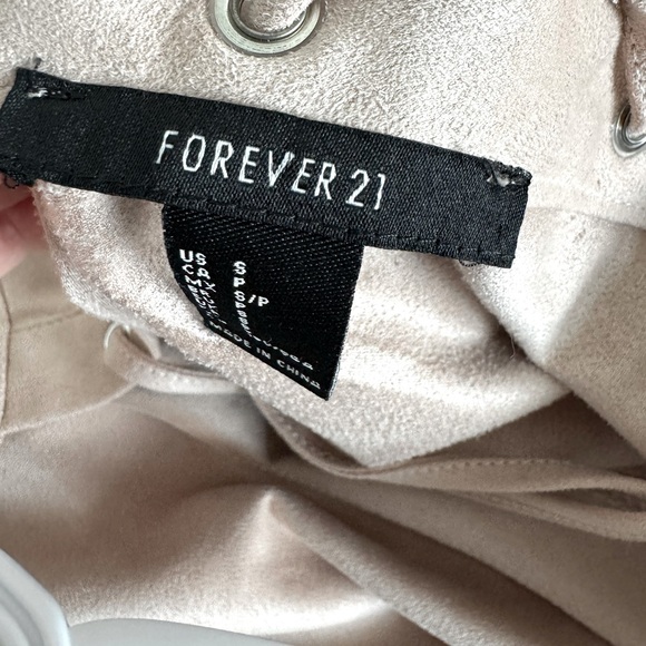 Forever 21 Top - Picture 3 of 3